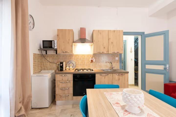 Home Holiday Kalanto 카스텔라마레델골포 외부 사진